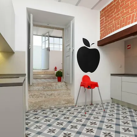 Great Location, Close To The Metro! Appartement Lisboa