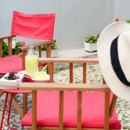 Great Location, Close To The Metro! Lisbon