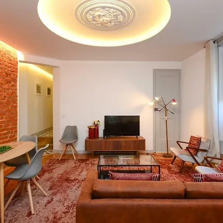 Great Location, Close To The Metro! Lisboa